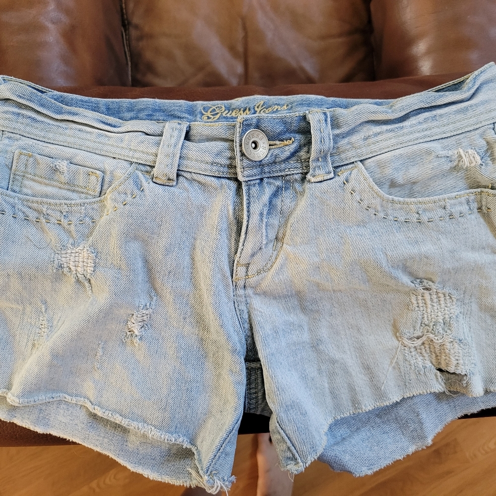 Guess Brand Distressed Shorts Size 27 EBUC